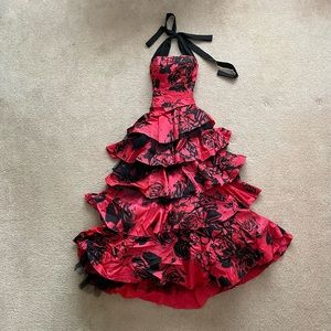 Spanish Style Gown / Prom Dress, Size 10